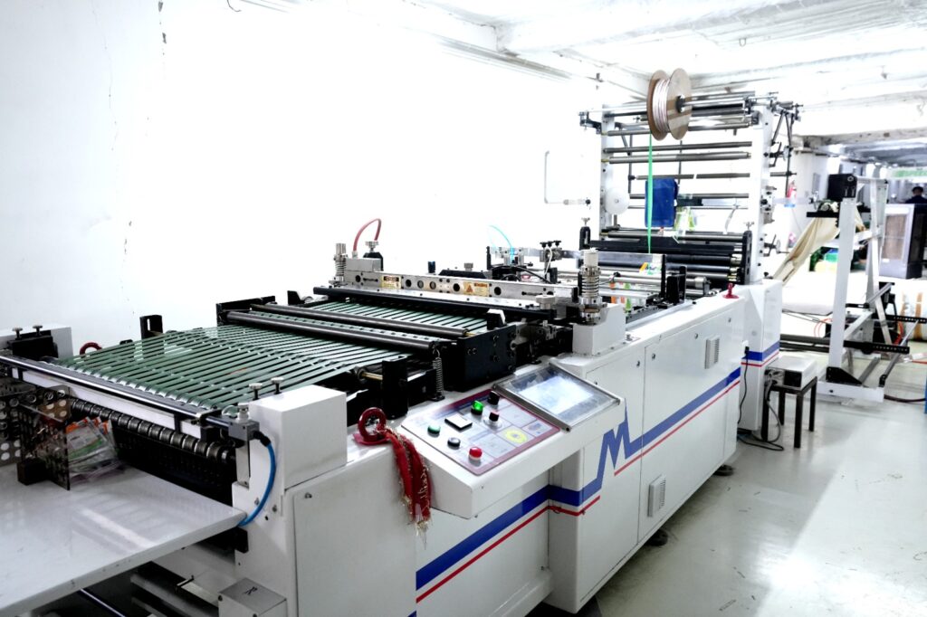pouching machine amritexports